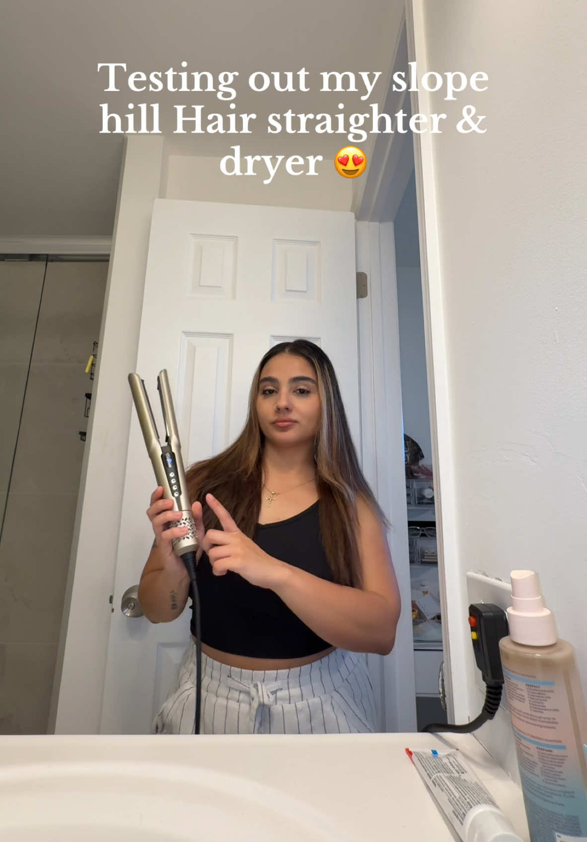 can’t wait to try it when my hair is more wet because my hair was just alittle damp from my hair spray!!💖 #slopehillhairdryer #slopehill #hairdryerandstraightner 