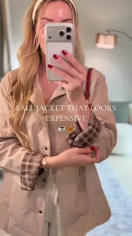 The perfect jacket for fall that looks high end with beautiful plaid touches! #falloutfit #OOTD #fallOOTD #fallfashion #falloutfits2025 