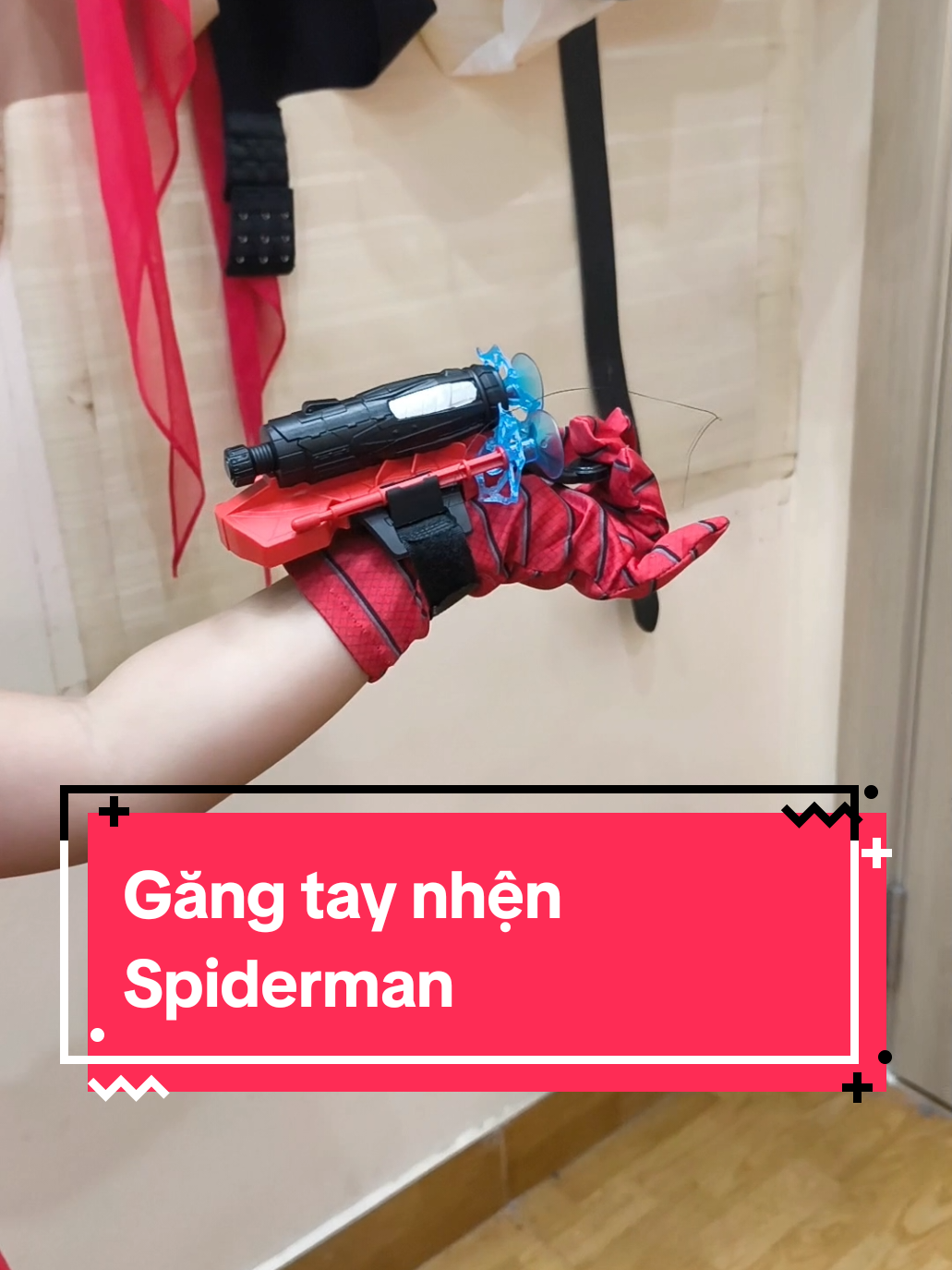 Cả ngày nhập vai siêu anh hùng giải cứu thế giới. 😂 #dochoi #dochoithongminh #dochoitreem #nguoinhen #spiderman 