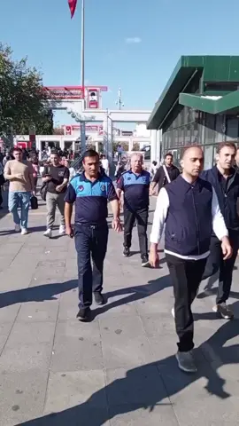 Bakırköy Belediyesi zabıtaları. #alevi #aleviyim #aleviyiz #alevigenclik #gündem #haber #sondakika #kesfet #kesfett #kesfetteyiz #kesfetteyizzzzz #kesfetbeniöneçıkart #keşfett #keşfetteyiz #keşfetteyizzz #keşfetbeniöneçıkar #keşfeteçık #keşfetedüş #beniöneçıkar #beniöneçıkart #öneçıkar #öneçıkart #tik_tok #tiktokviral #viraltiktok #viraltiktokvideo #viralvideotiktok #videoviral #fouryou #foryoupage❤️❤️ 