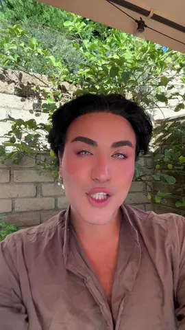 Come sto riccio !??? È truccato ?? Su 1 G: LUCKYY_JOHN GIÀ SAPEVI ❤️ @✨Catalina Ganea✨ 