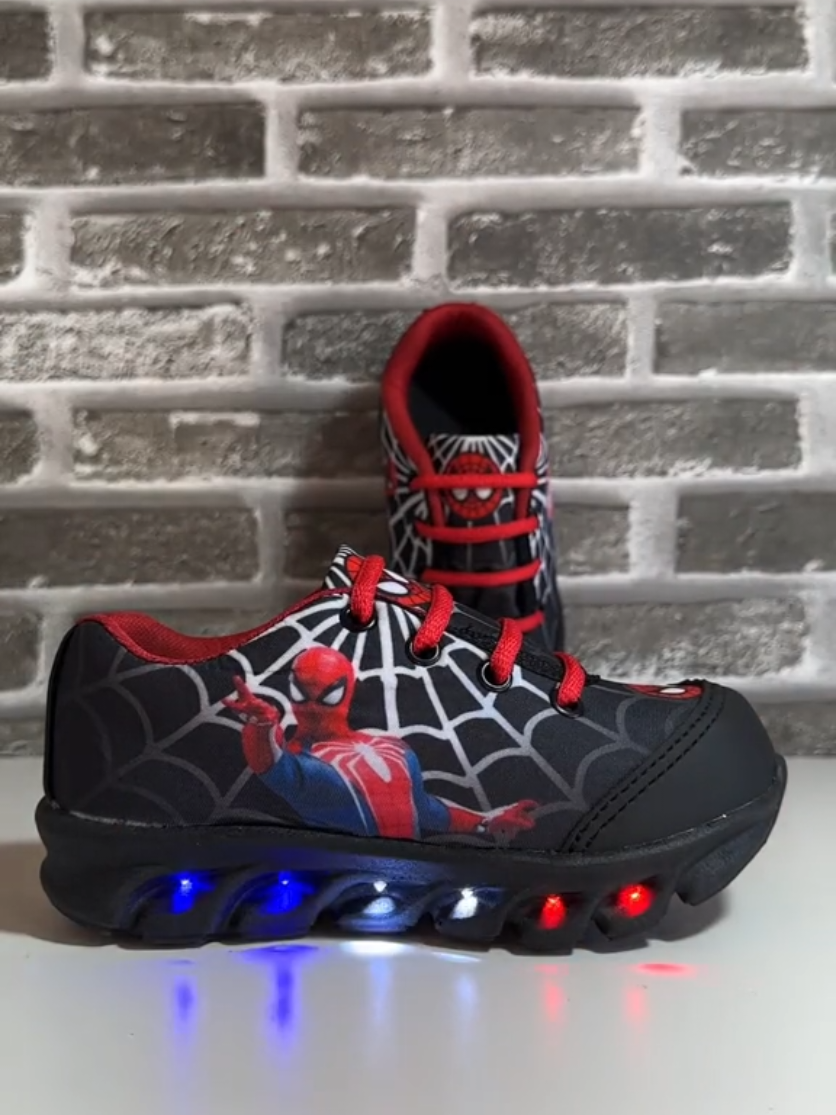 Link da Shopee aqui: 👇 BKX-FVF-EDA https://s.shopee.com.br/1LWf4QakGr Tênis de LED Personagem Homem Aranha com Cadarço + Pop It  #tênis #LED #Infantil #Homem #Aranha