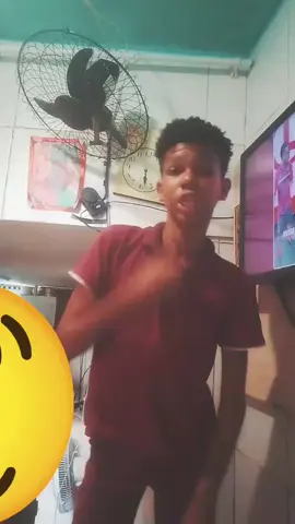 dei uma baixa no meu hater com h e com r🤮🤮🤮#emilyvickof #dosrosa #katlenof #void #fyp @Robson Abreu 