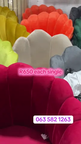 I’m your catering and deco runner based in jhb. Couches are also available.  #fyp ##foryoupage #runner #fypシ゚viral🖤tiktok #trendingvideo 