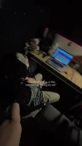 Giờ anh phải sống cô đơn một mình tự thương lấy anh…🥲#nhạchaymỗingày #tamtrang #coconyeuem #fyp #xuhuong 