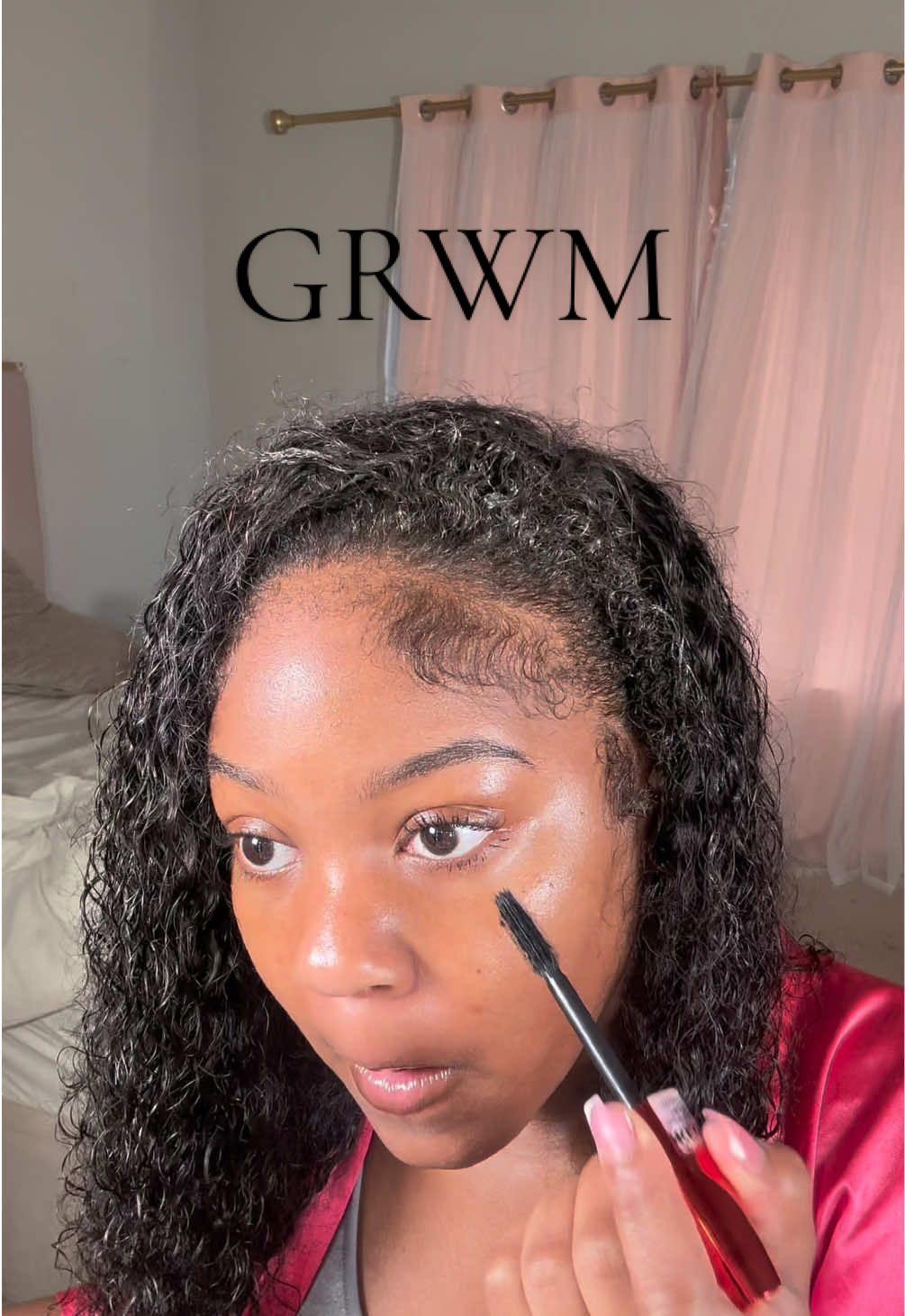 Yall like this lip combo ? 😭 #fyp #grwm #getreadywithme #morningroutine #grwms 