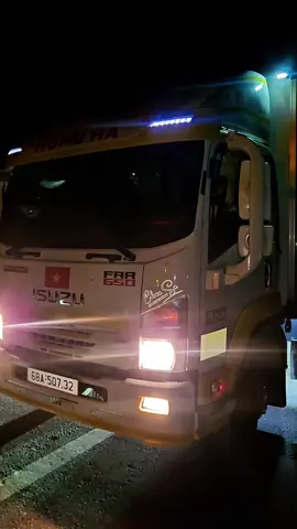 Em nó đã có mặt tại miền bắc 🥰🥰🥰 #frr650 #isuzu #yeuxetai #daitoanxetaihungyen #ĐTHUNGYENTRUCK 