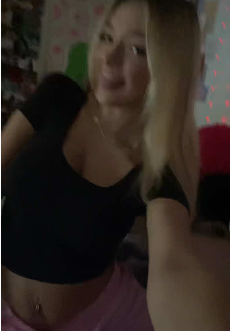 MONEY#fypage #fypシ゚viral #trending #viral #blonde 