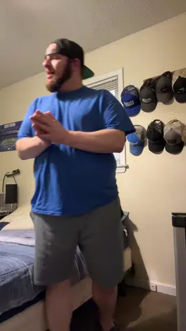 Wanted to try this again lol. Did I do better? #fypシ゚viral #tiktokdances 
