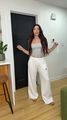 Nothing better than cute & comfy fashion finds 🤍🩶 #sweatpants #loungewear #fashiontiktok #comfyclothes #nike 