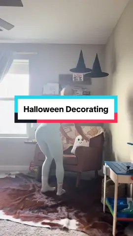 It’s like being a kids all over again 🥹 #halloween #spookyseason #halloweendecorations #MomsofTikTok #halloweenishere 