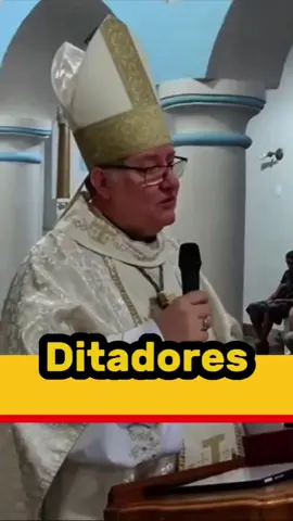 Dit@dores 🇻🇦 - Dom Adair  . . #jesus #catolicos #igreja #padre 