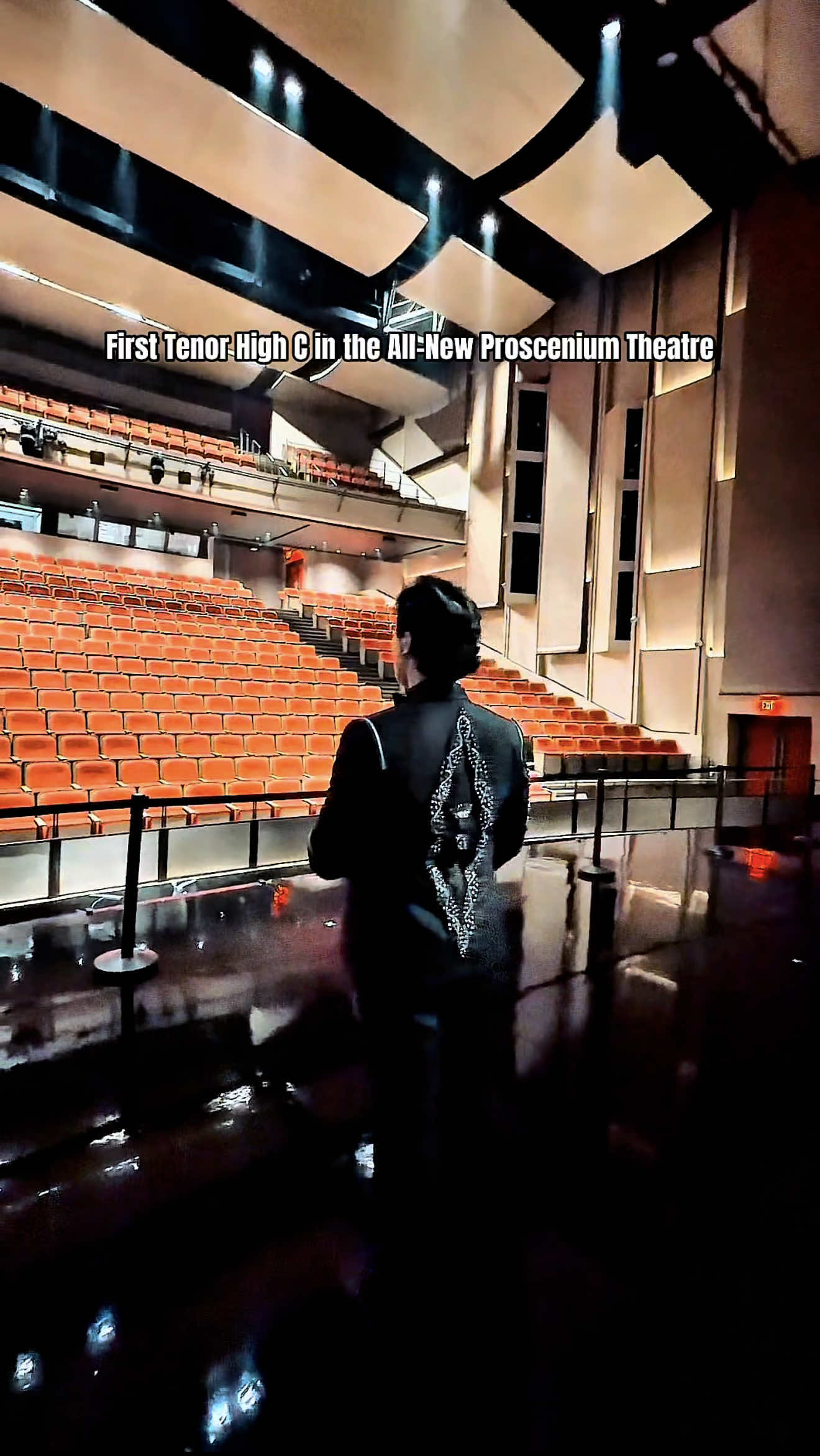 Testing the perfect acoustics of the brand new Proscenium Theatre 🎙️🔥💪🏻 It’s incredible to have a world-class theatre like this in our country! #ThePopTenorHost #MagnifyMNL #MagnifyMNLStudios #MagnifyEntertainment #TenorHighC  