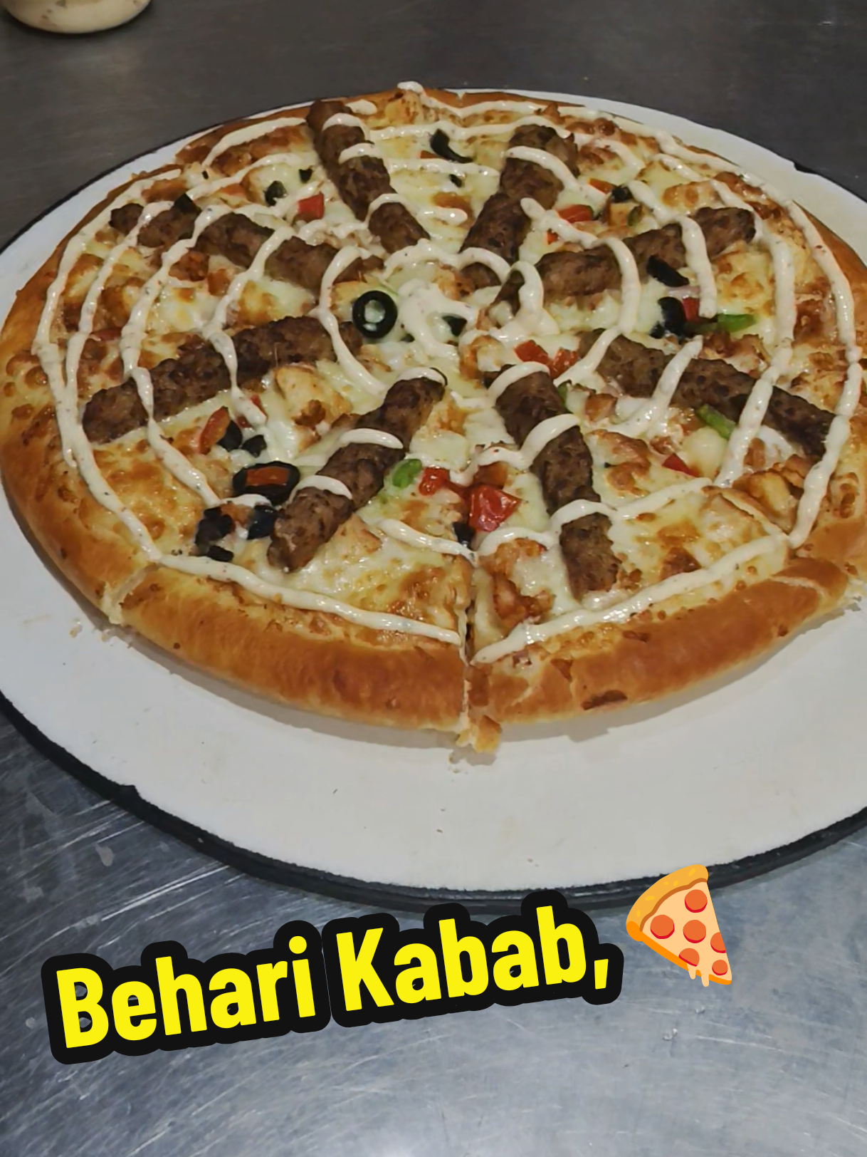 Ajo Friend's Btalian Pizza Khurrianwala........#pizzalover #virulvideo #foryou #unfrezzmyaccount @Cнᴇғ Uмᴀιʀ 👨🏻‍🍳❤️ 