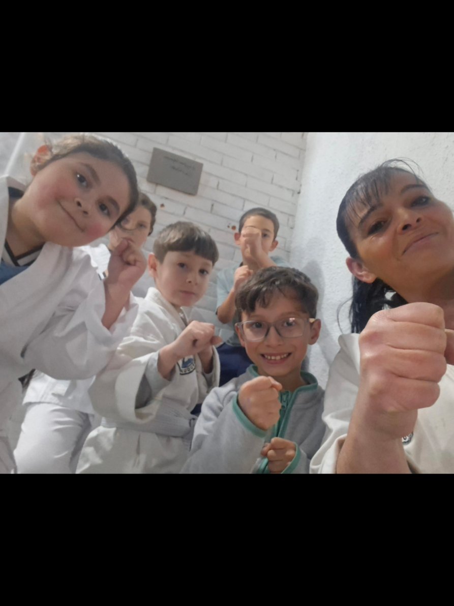 No permitas que nadie te diga que no puedes!!🥋🙏💕#yopuedo #imparables #montevideouruguay  #niños#montevideo