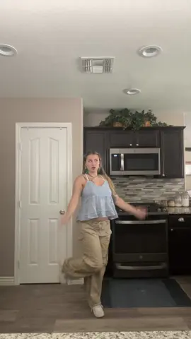 This outfit was so cute!!! #fyp #maternityoutfit #pregnant #secondtrimester #outfit 