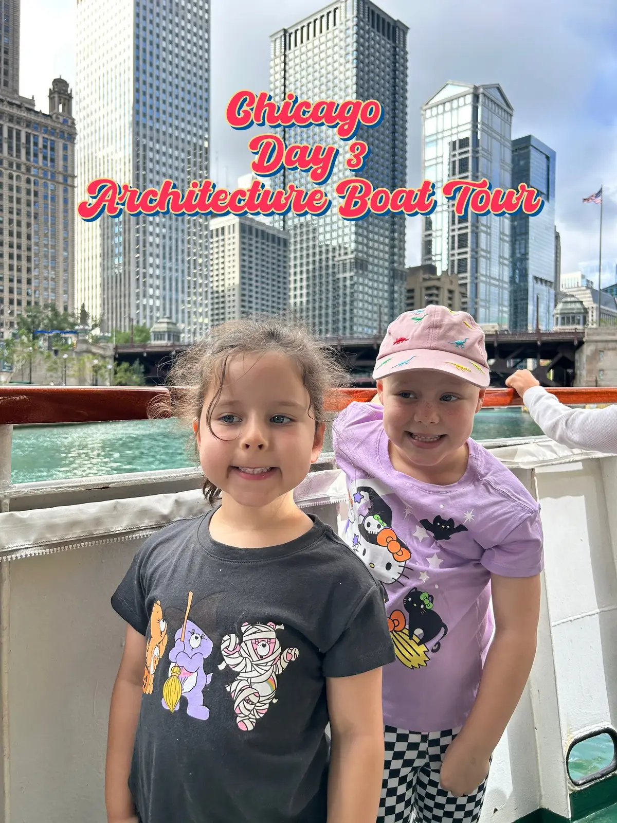 Located everywhere I want to live in Chicago today #chicago #boattour #familyvacay #momsover40 #slideshow 