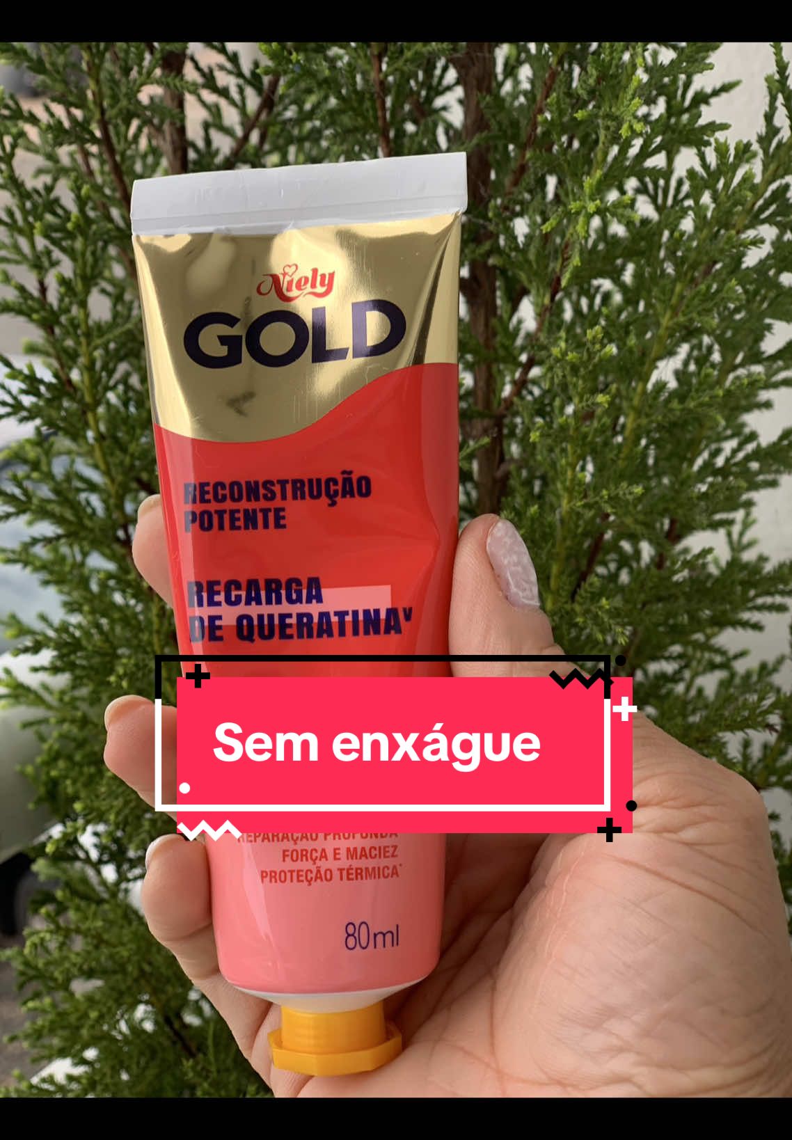 Sem enxágue e com resultado imediato ✨💛  A Queratina Inteligente Niely Gold devolveu vida, força e brilho pros meus fios em minutos! Quem mais já testou? 👀 @Niely #queratinanielygold #fyp 