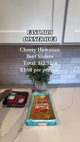 If you grab my cookbook I’ll send you a weekly dinner plan with a grocery list for all of 2025 🫶🏻 #EasyRecipe #cheapmeals #aldifinds #mealplanning 