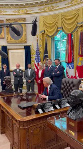 President Trump Offers to MAIL Ilhan Omar BACK to Somalia Due to Her #CharlieKirk Hatred: “You know I met the head of Somalia, did you know that? I suggested maybe he’d like to take her back”