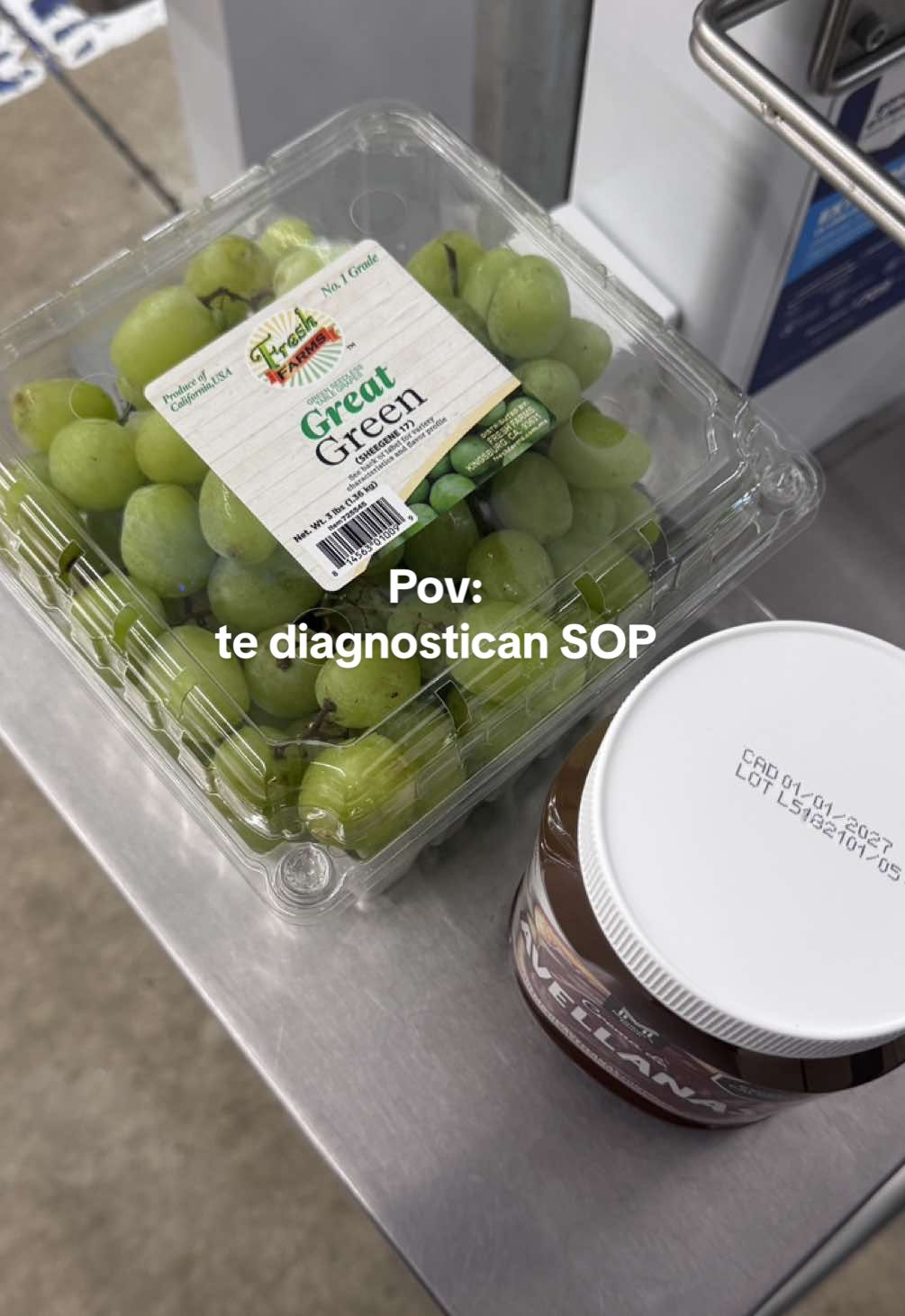La razón de mi ausencia en estos días… Hace meses los síntomas más visibles se hicieron presentes: me sentía muy confundida, cansada, insegura, con cambios de humor y apenas ayer me diagnosticaron Síndrome del Ovario Poliquístico (SOP) y un poco de resistencia a la insulina. Ha sido todo un proceso difícil para mí a nivel físico y mental este año. Yo sé que estaré bien y podré con esto✨, pero la noticia me ha sacudido, pues este año ha traído muchas pruebas y esto se añade a la lista. Aunque sé que es un proceso, que no soy la única y que estaré bien mientras haga los cambios necesarios en mi vida, la noticia es dura. Probablemente sean los cambios que le he pedido a Dios y que ahora me está 