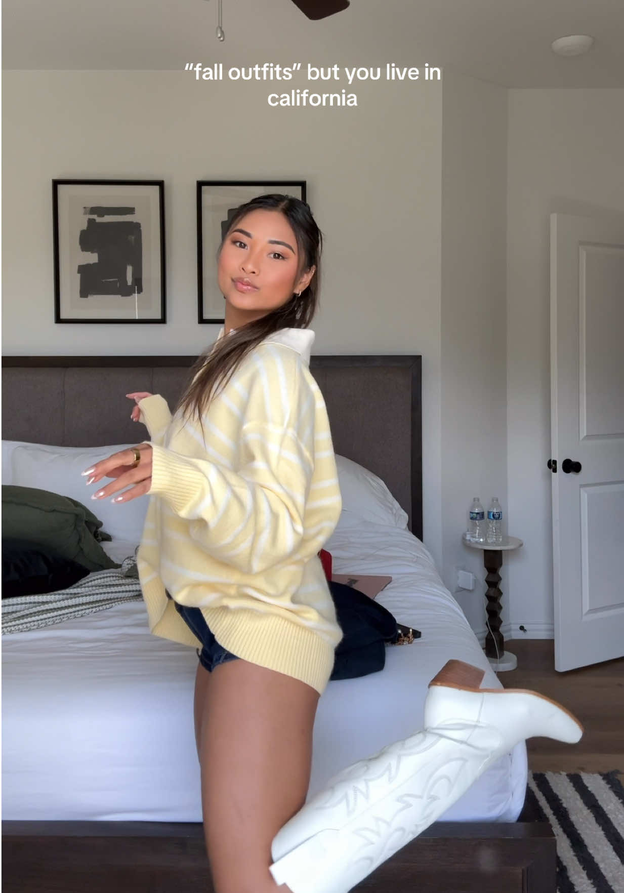 @Edikted is that girl 🤭 obsessed with these low rise denim micro shorts for the fall #microshorts #edikted #falloutfit #butteryellow #denim