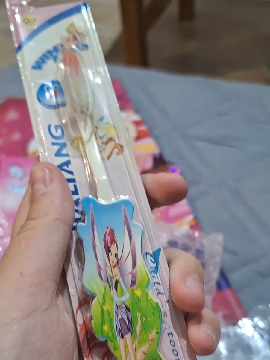 МНЕ ПОПАЛАСЬ ЗУБНАЯ ЩЕТКА С ТЕКНОЙ!!!! 😲