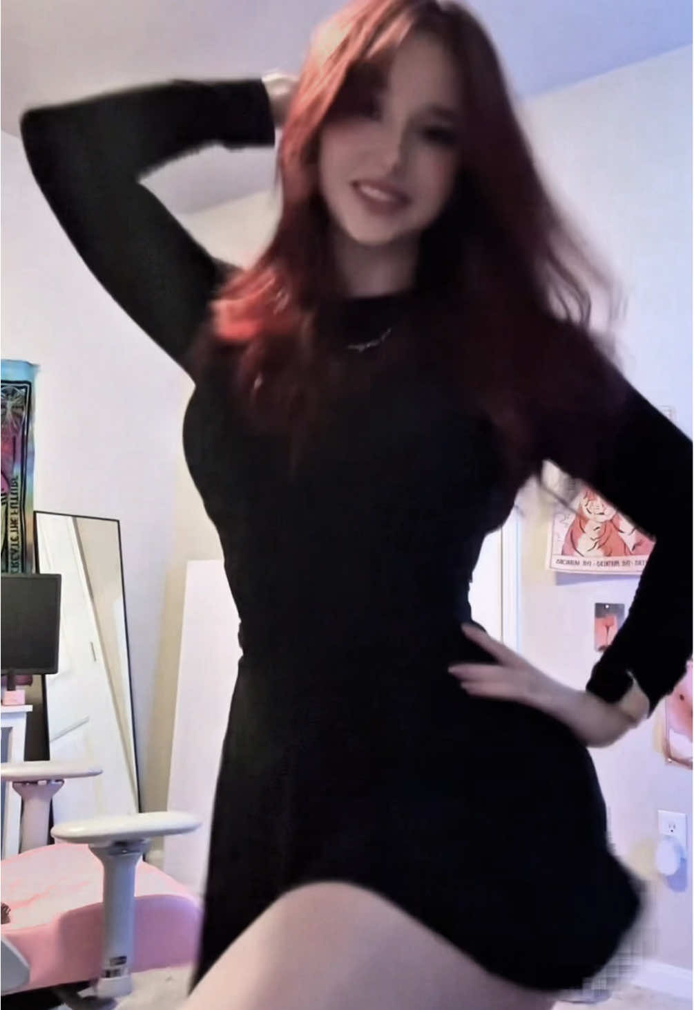 Doing a lil jig #altgirl #gothgirl #dance #xyzbca 