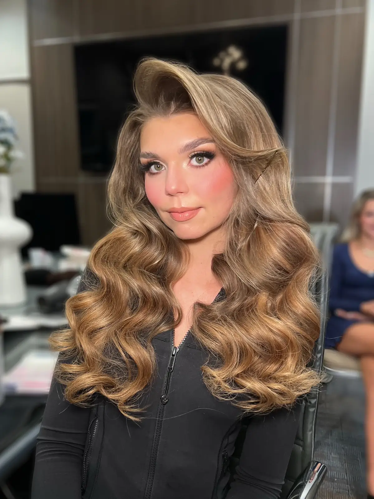 Had a great time glamming up some gorgeous wedding guests in Ohio with an awesome bridal team! ✨💕 #GuestGlam #AdornedOnTheGo  Booking by @makeupbygessell  @beautyteam_bygessell  📍 Glammed in Ohio 💌 Bridal parties, I’m now booking 2025-2026 weddings! Brides, bridesmaids, and moms, I’ve got your glam covered 🤍 📲 DM me to check availability or start your bridal beauty booking! Let’s make your glam vision come to life ✨ Product Deets 👇 Foundation @limelifebyalcone / @rcmamakeup  Concealer @narsissist @toofaced  Cream contour @limelifebyalcone / @rcmamakeup HD Foundation Baking powder @onesize  HD Powder to set @charlottetilbury  Bronzer @maccosmetics Blush & Highlighter @yslbeauty @diorbeauty  Brows @anastasiabeverlyhills  Eyeshadows @makeupbymario @limelifebyalcone  Mascara @yslbeauty  Lip Combo: @morphebrushes Makeup Talk Lip Liner and Bride of Christ 1 Lipgloss from @adornedbeautyshop  @charlottetilbury and @onesize Setting Spray  • #TravelMakeupArtist #SoftGlamLook #WeddingMakeupArtist                       