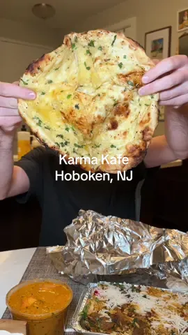 White people Indian night: success 📍@KarmaKafe - Hoboken, NJ #indianfood #eatingshow #foodreview #tastetest #chickentikka 