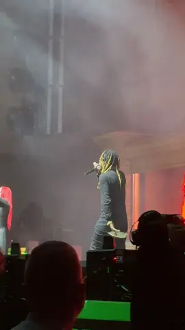 OKAYYY LULUUUU 🔥🤘 TYRANT. @LUCIFENA @Lil Wayne #lucifena #lulu #lilwaynefans C6 Tour 9.24.25 @Young Money 