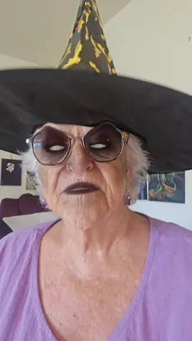 Put a spell on you #medicatedmema1 #medicatedmema2 #therealmedicatedmema #medicatedmema444 #putaspellonyou 