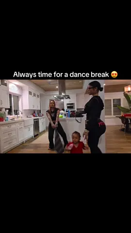 ❤️ #morganwestbrooks #westbrooks #twitchclips #tacotuesdays #indialove 