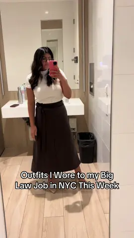 very fall themed outfits this week #nyc #lawyer #contentcreator #corporateoutfit #corporatefashion @abercrombie @renttherunway 