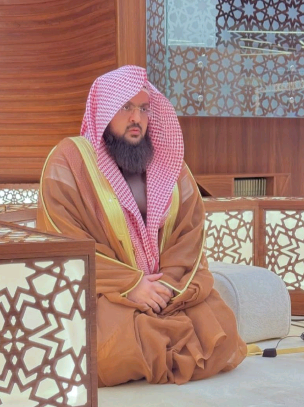 التلاوة المشهورة للصقير🥹 (التصوير أثناء الصلاة) #يوسف_الصقير #تلاوات_خاشعة #quran #islamic_video #fyyyyyyyyyyyyyyyyyyy 