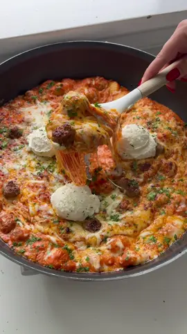 gnocchi bake with mini meatballs ❤️ comfort in a dish 😋 #pasta #paatabake #gnocchi #fyp 