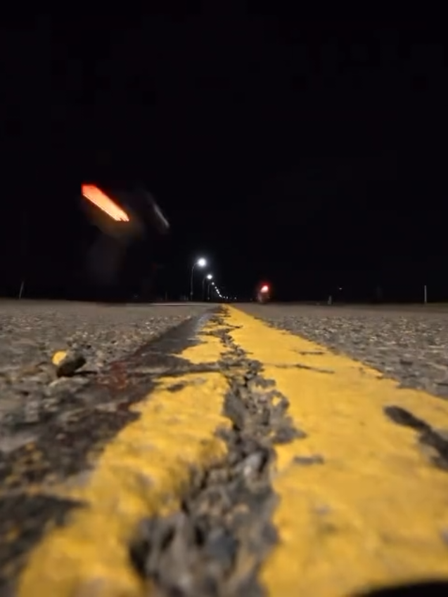 Name a better sound ?😍 gsxr600 vs yamaha r6 #gsxr #yamaha #fyp #topspeed #pourtoi 