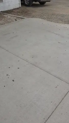 Jump starer para cuando se te descarga la batería de tu automóvil 🚘  #cargadgets  #fastcharger  #carjumpstarter  #autoaccessories  #4in1charger 