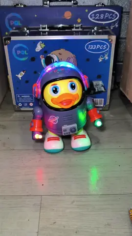 Mainan anak bebek robot Astronot joget #mainananak #mainanviral #mainan #mainanbebekangkasajoget #mainanbebekastronotjoget 
