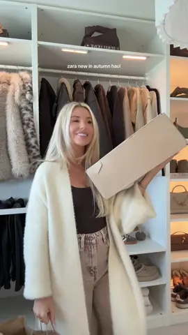 she’s backkkkk HELLO new in zara 🤎🤎🤎 #fashiontiktok 