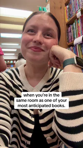 @berkleypub, I wouldn’t have told anyone. 😩 The best night with the incredible team from Berkley at the Booked With Berkley event in Seattle! Ya know, minus them not letting me walk away with that book. 😑😉 And Now, Back to You by @Becs Borison is out on February 24th! #BookedWithBerkley #Seattle #AndNowBackToYou #RomanceBooks #BookTok 