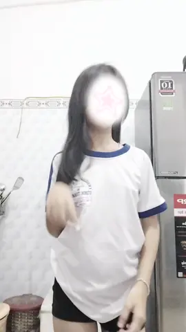 @𝓑𝓪𝓫𝔂 𝓽𝓮𝓪𝓶👶 nộp bài