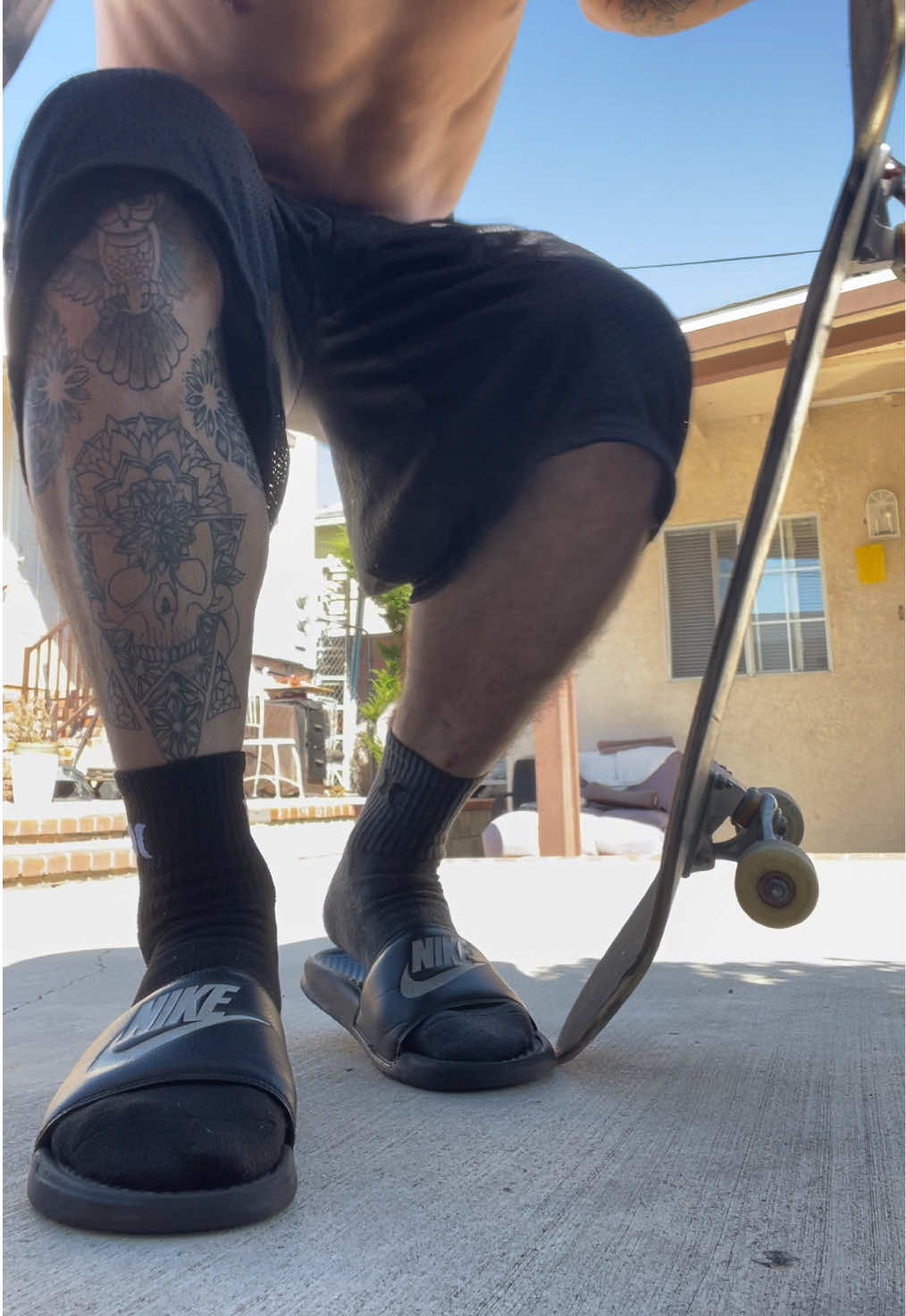 @Nike send me some chanclas to skate pls🛹🩴 @Nike SB #skatelife #treflip #iusedtoskate 