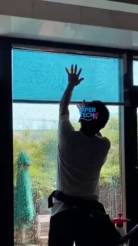 Película adesiva Insulfilm fumê que transforma seu carro ou janela em segundos, bloqueia o sol, traz mais conforto e garante privacidade com aplicação simples e rápida. #Insulfilm #PelículaAutomotiva #CasaSemCalor #privacidade 