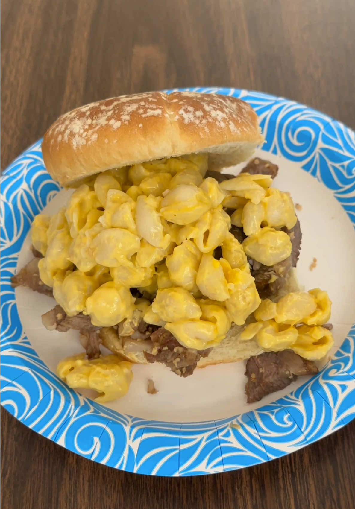 Student asked for Mac n cheese Steak burger! Pretty much it’s garlic butter steak bites with Mac n cheese in a form of a burger! The garlicky butter steak pairs well with the Mac n cheese! Would you eat this? #fyp #viral #trending #trend #fypシ            