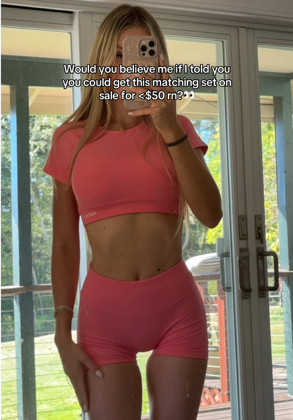 My favorite workout set ever 😍Linking the shorts to this video & the top is in the video right before this and in my tiktok shop showcase!! Color: Bubblegum💕 @AUROLA ACTIVE on sale only on tiktok shop! #aurolashorts #workoutset #matchingset #gymoutfit #gymoutfitideas 