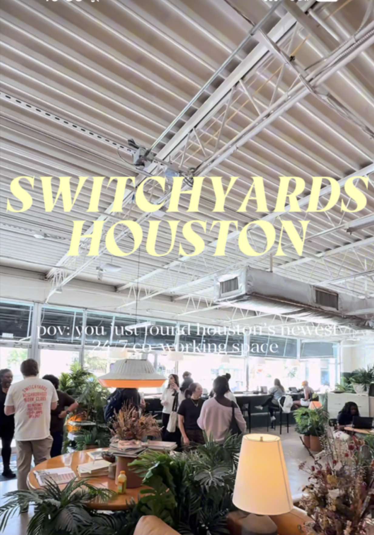 Brand new neighborhood co-working space in houston 😍 @Switchyards has free coffee and stroopwafels, fast internet and is open 24/7! Definitely check this spot out for a chill place to work. #thingstodoinhouston #houstoncreator #coworkingspace #coffeeshop #coffeeshops 