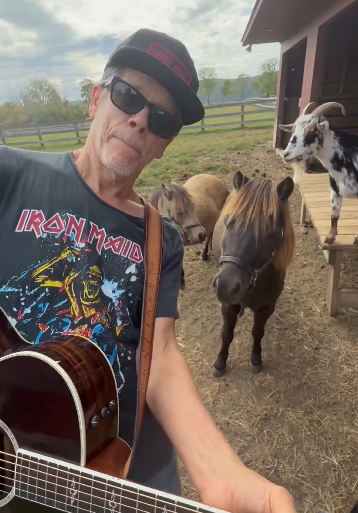 We’re big fans of @Sabrina Carpenter here on the farm!