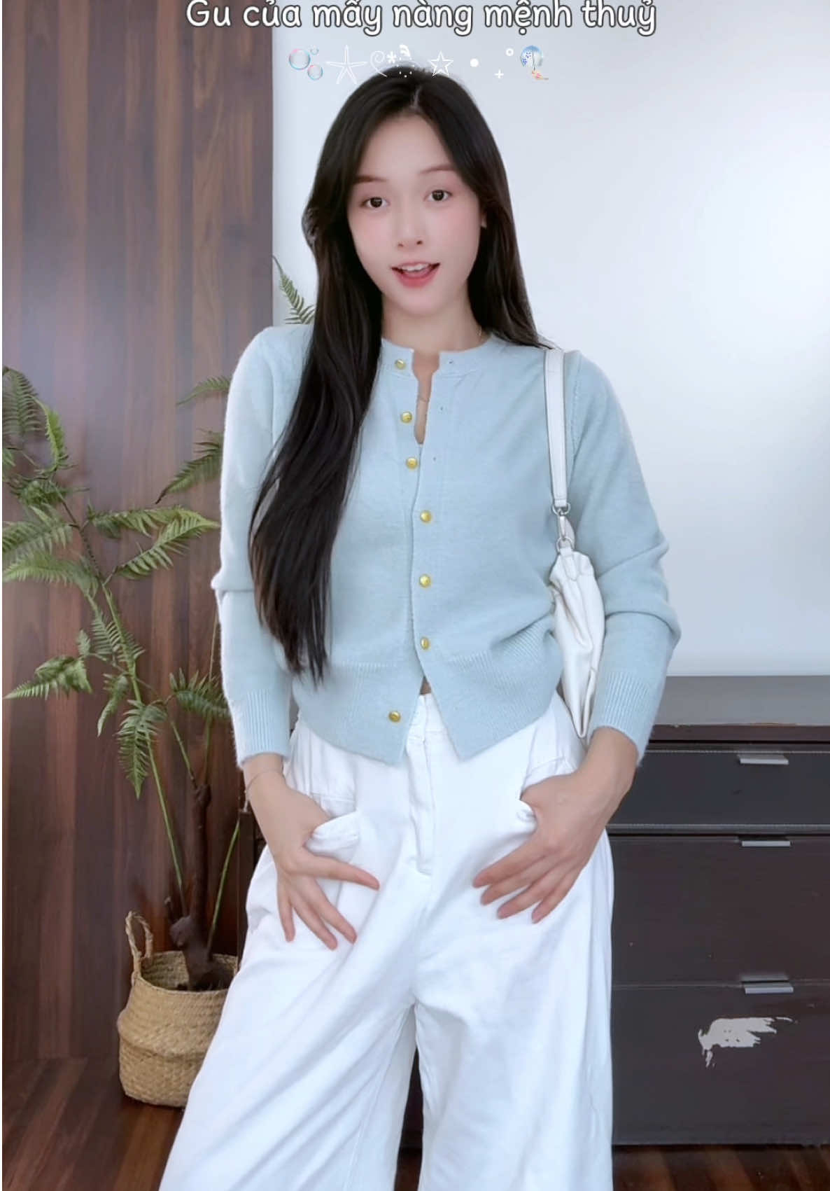 Hai màu này sinh ra là dành cho nhau hè #cardiganoutfit #domuadong #aolen #cardigan #aothudong 