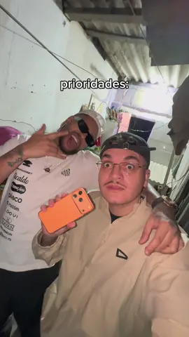 feliz no simples
